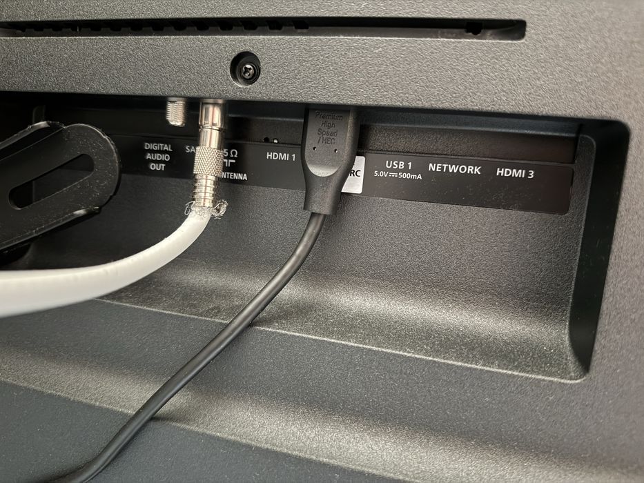 Televizor Philips Ambilight 55” 4K Smart TV – stare impecabilă