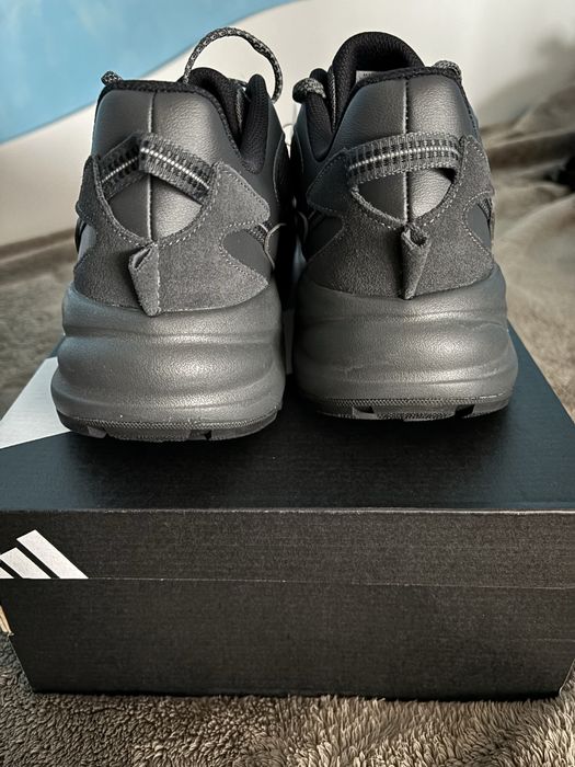 Adidas - 44 2/3 размер