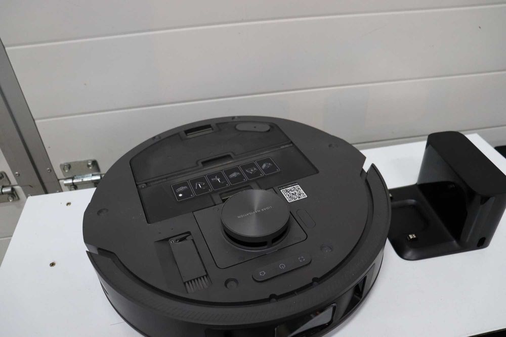 Робот прахосмукачка с функция за миене Dreame L10s Pro, App, 5400Pa