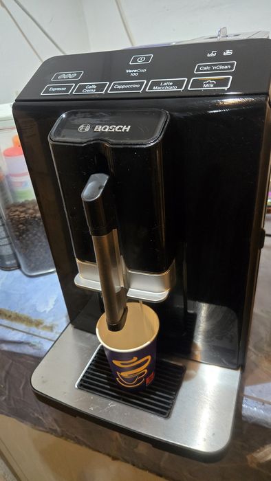 Aparat de cafea  cu boabe Bosch Vero Cup 100
