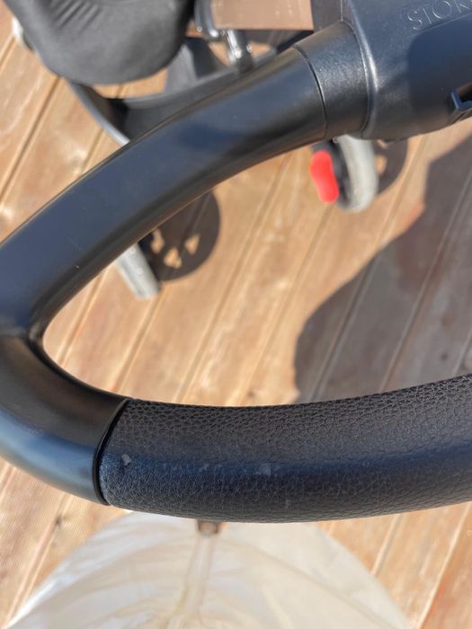 Продавам бебешка количка Stokke Xplory X-Limited Edition Gold Black