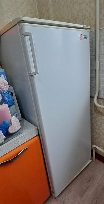 Продам холодильник Атлант