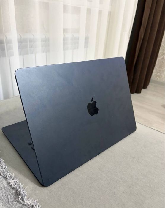 Macbook air m2 2023