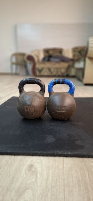 16 kg toshlar va 8 kg toshlar sotiladi.