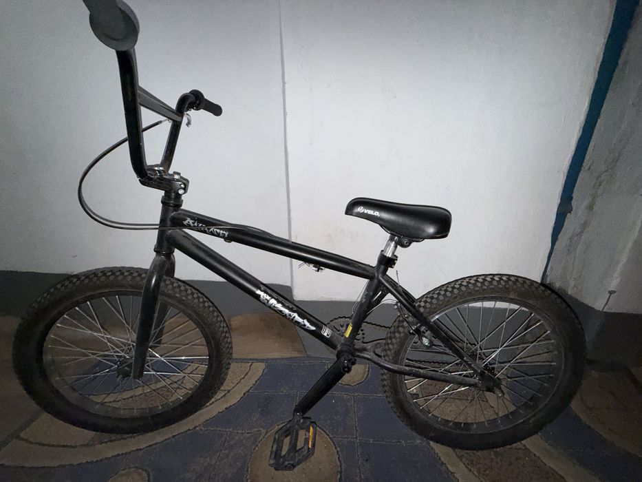 Велосепед BMX 2022 года.