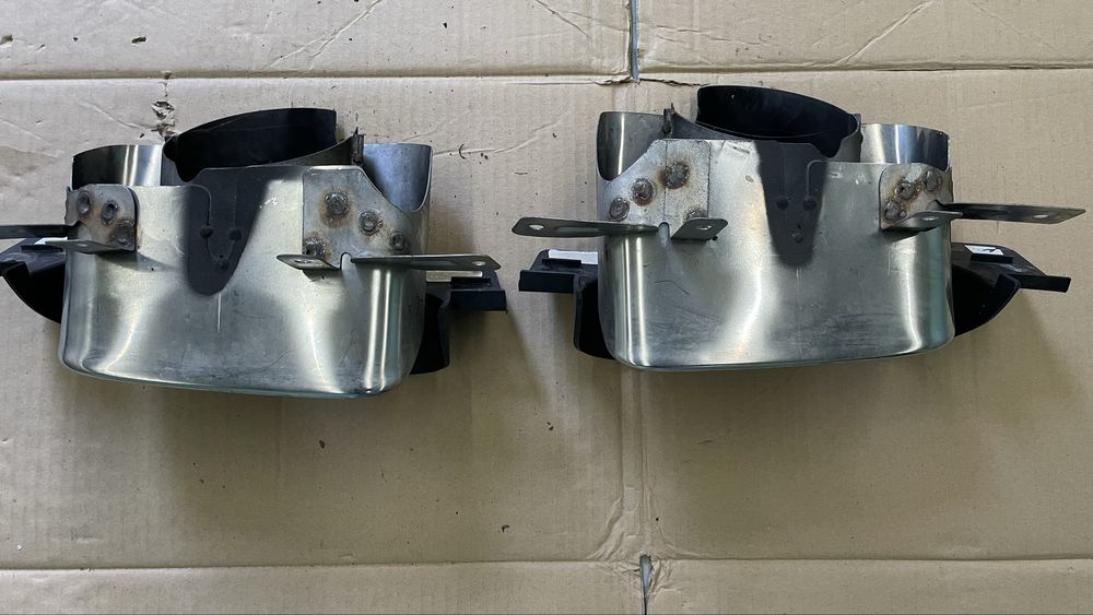 Накрайници Гърнета Dodge Challenger