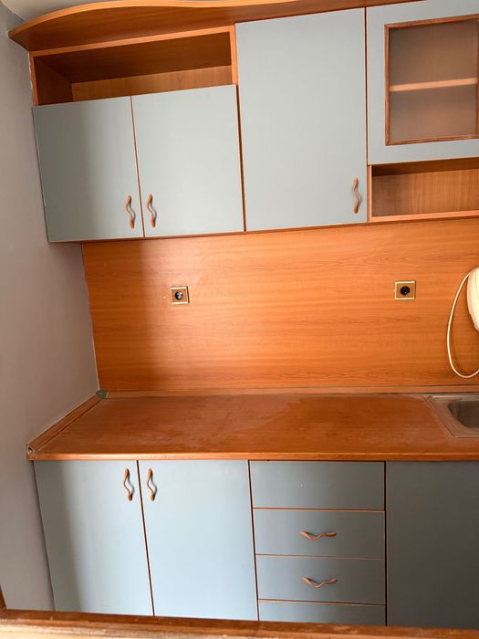 Подарява се кухня