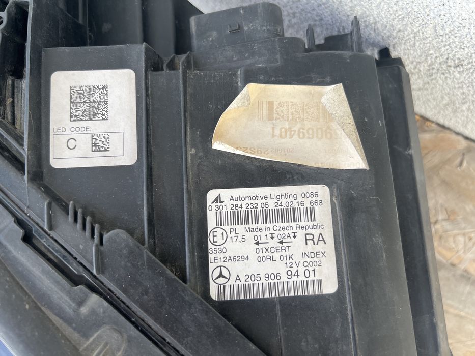 Far dreapta Mercedes C Class W205 Full LED Intelligent Light System