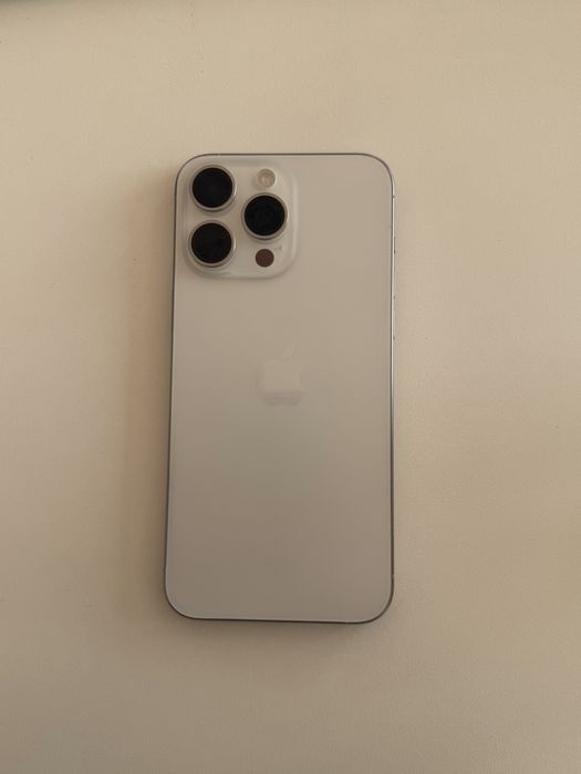 Продам Iphone 15 pro max 1tb