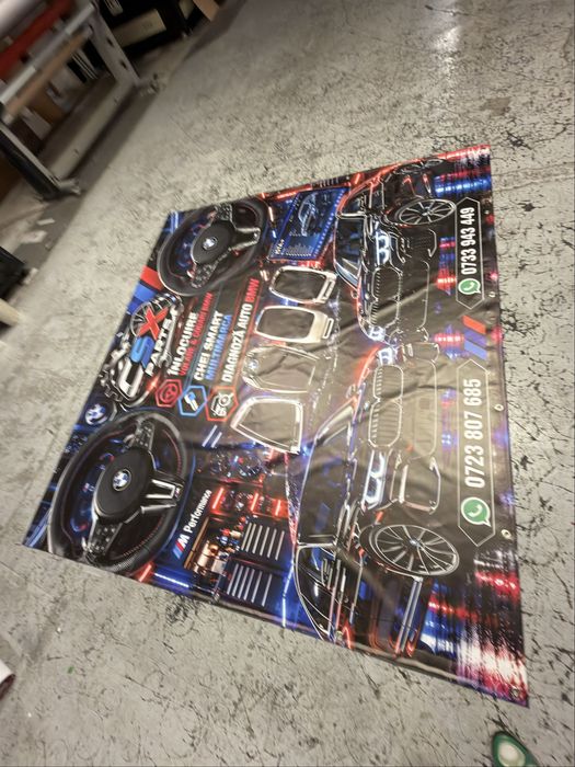 Bannere Autocolante Stikere Carti de vizita Casete luminoase Etichete in rola Colantari magazine Flyere Pliante Folie Sablare Litere volumetrice