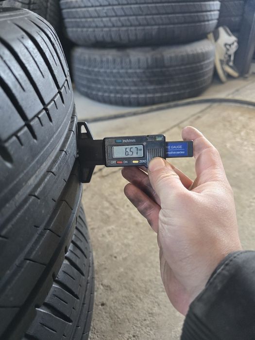 4 Броя 215/45/18 Michelin 2x7,5mm 2x6,5mm