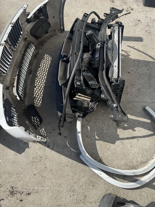 Fata completa bmw x1 e84 M pachet