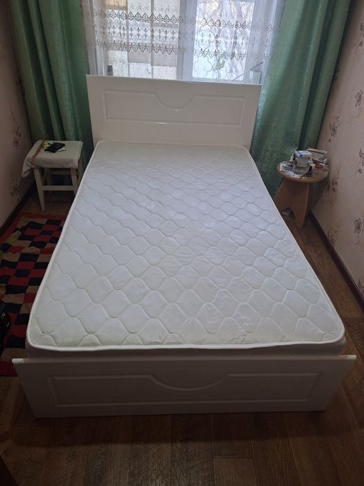 Продам кровать новая