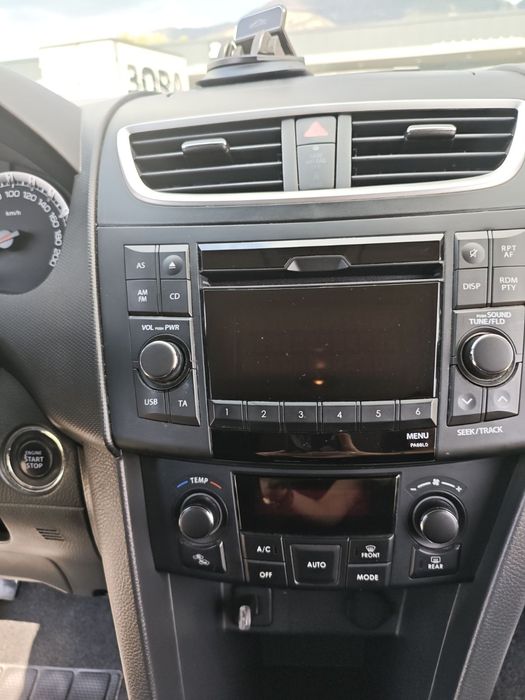 Сузуки Суифт Suzuki Swift 1.3 ddis keyless go