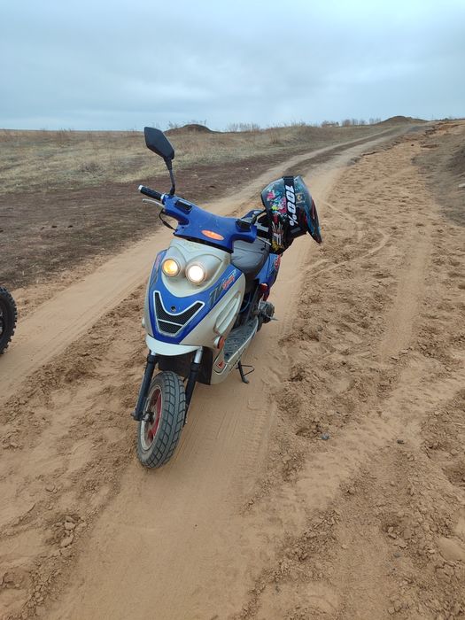 Продам скутер 125