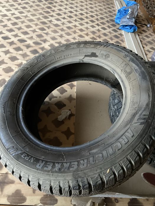 Балон зимний 195/65 R15 95T