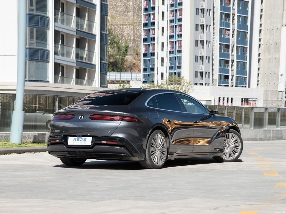 Denza Z9 под заказ от Terra Auto