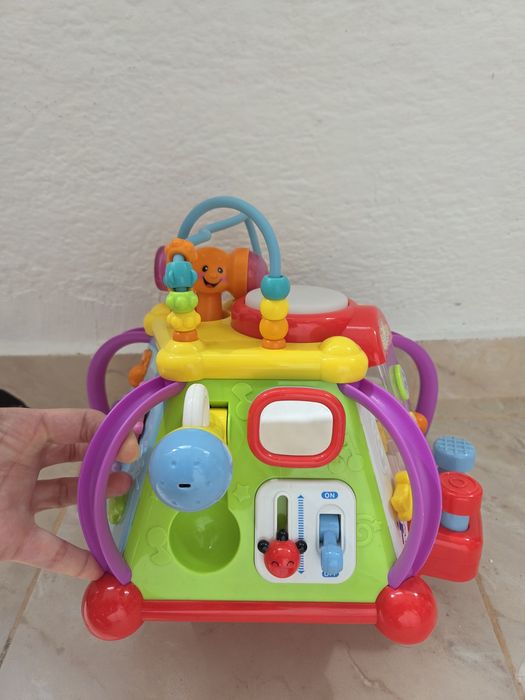 Vand piramida activitati Hola