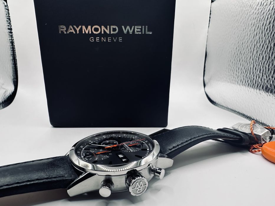 *Чисто Нов* Raymond Weil 7730-STC-60112 Freelancer
