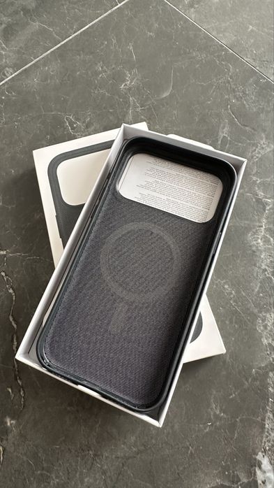 Husa iPhone 17 pro max Techwoven Magsafe