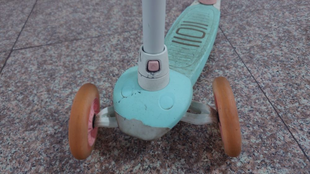 Trotineta 3 roți (cele din față luminoase), pliabilă, Decathlon, copii