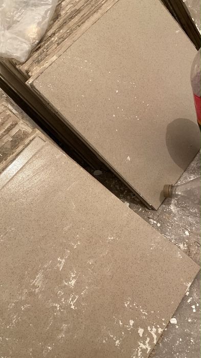 кафель 40х40 за штуку