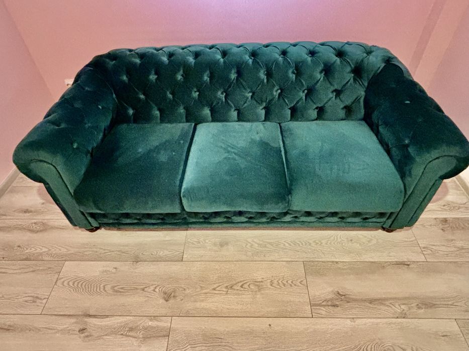 Canapea Chesterfield 3 Locuri – Verde Smarald, Catifea Elegantă (Stare Foarte Bună)