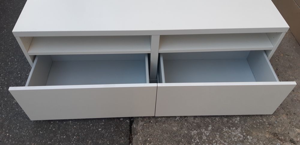 Comoda TV Ikea ca noua urgent