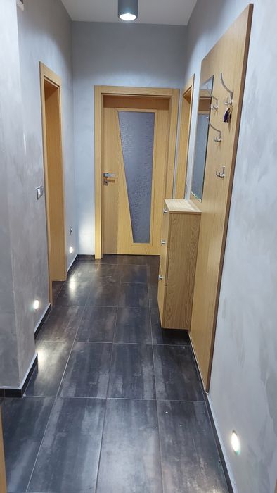 Дава се под наем Тристаен апартамент в Пловдив, Коматевски възел - 80 кв.м за 484.5 € - Снимка #15