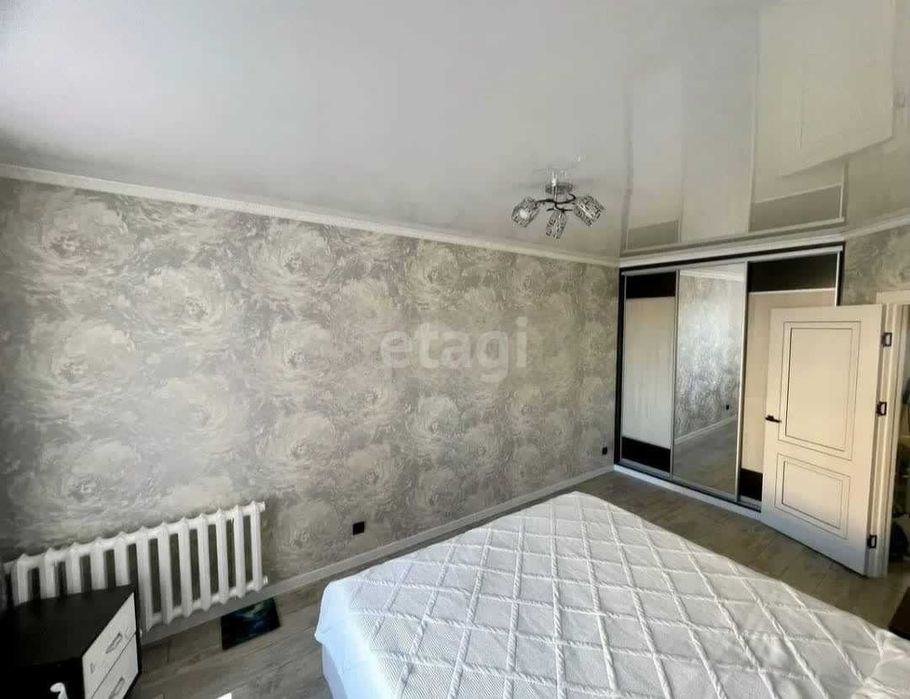 Продам 3 комнатную квартиру