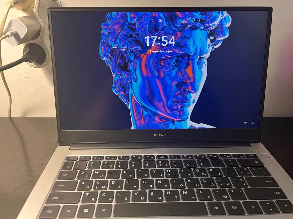 HUAWEI MateBook D 14