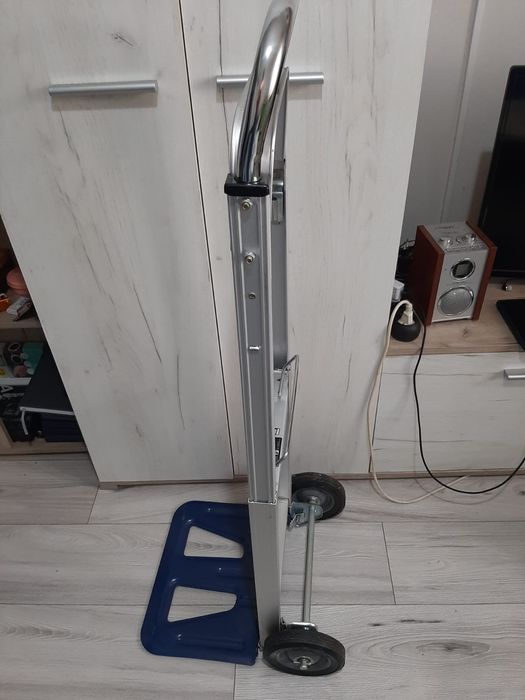 Cărucior transport marfa