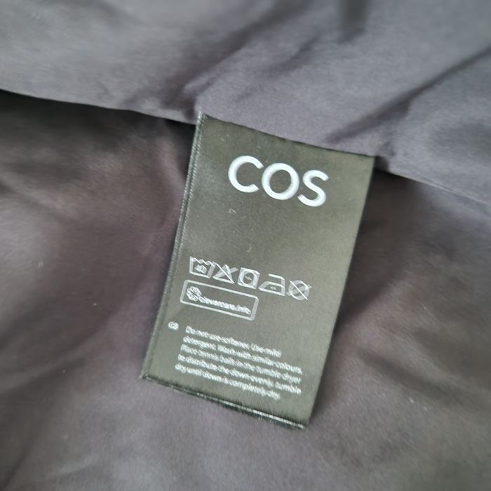 Продам пуховик брендовый