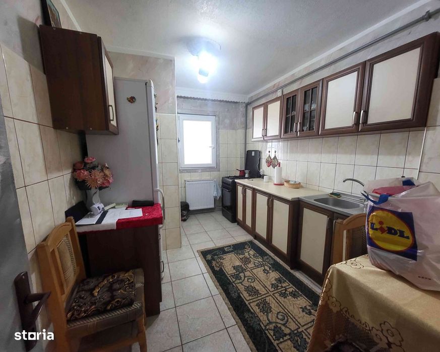 Apartament 3 camere decomandate