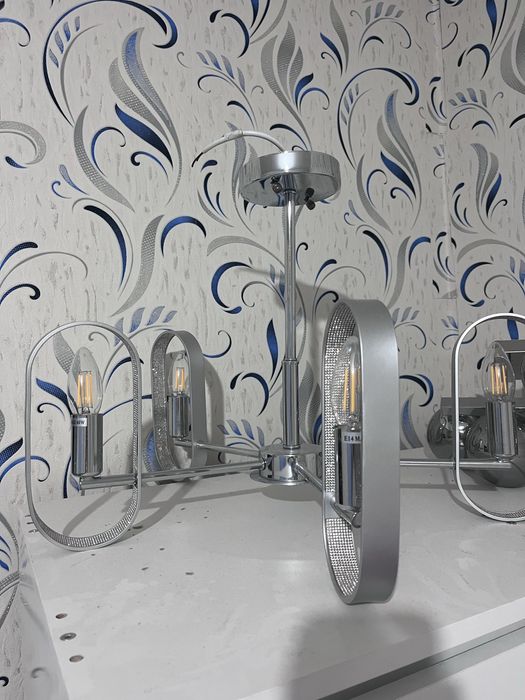 люстры три сразу отдам