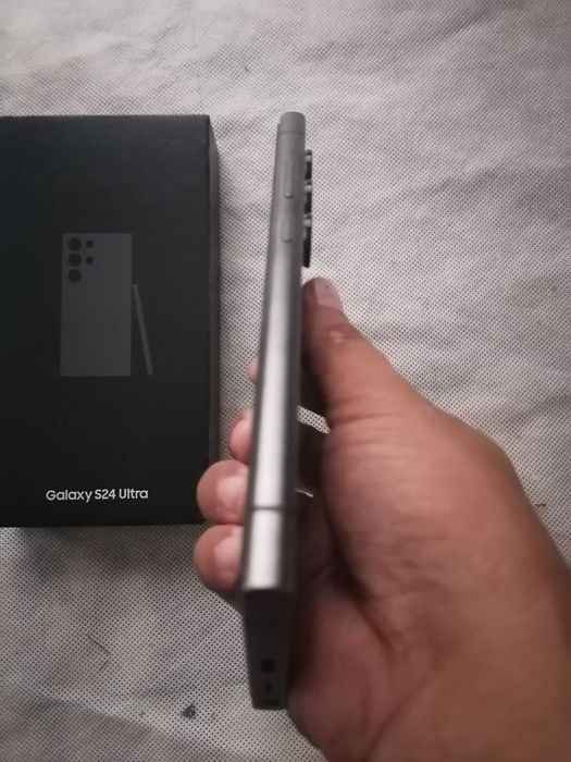 S24 ultra 12 256