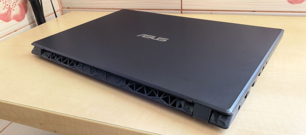 Laptop Asus Gaming X571G__i5-9300H__NVidia GeForce GTX 1050 4GB__8GB DDR4__256GB SSD__FARA BATERIE_15.6"IPS FHD__ca NOU / Impecabil