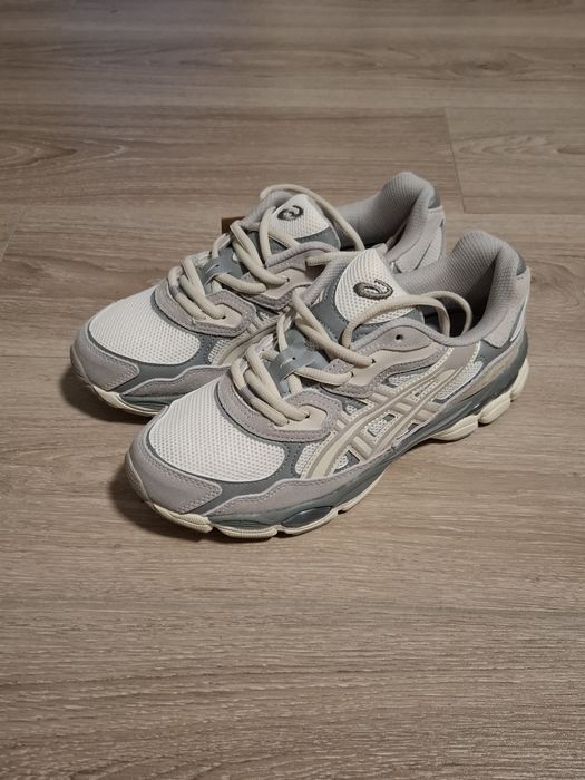 Asics Gel NYC marime 42