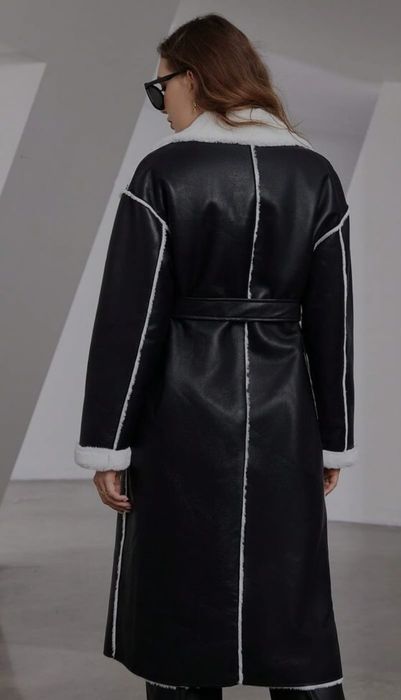 Дамско черно палто