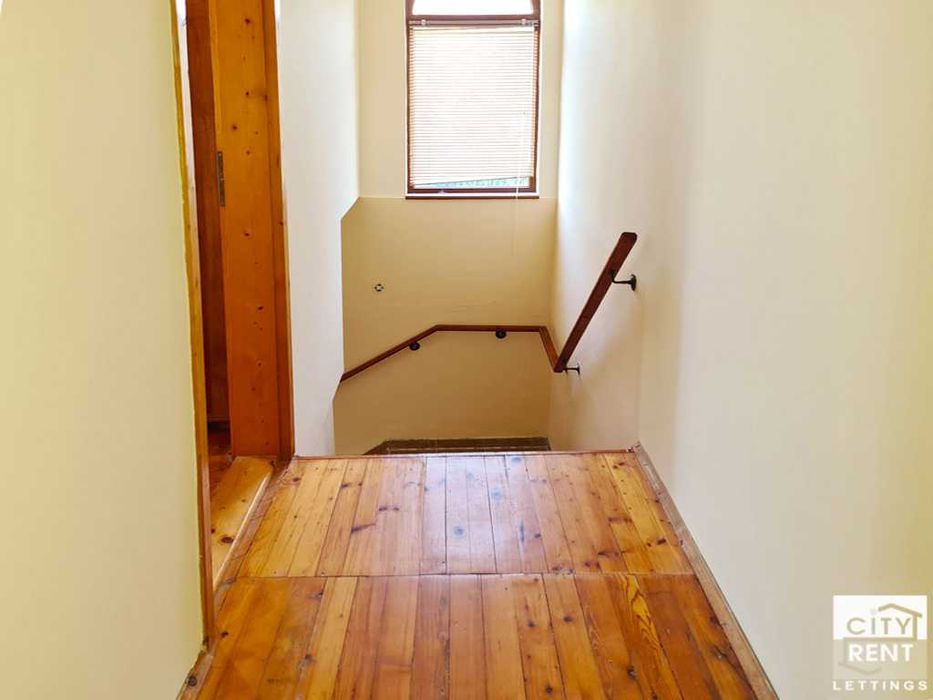 Дава се под наем Къща в с. Драгижево, Област Велико Търново - 150 кв.м за 847.62 € - Снимка #14