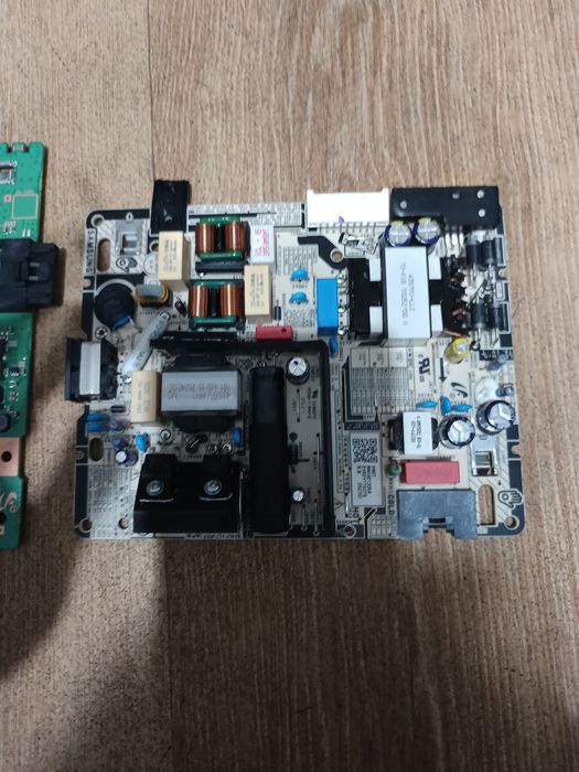 Placa si sursa smart tv samsung EU43U8072FUXXH