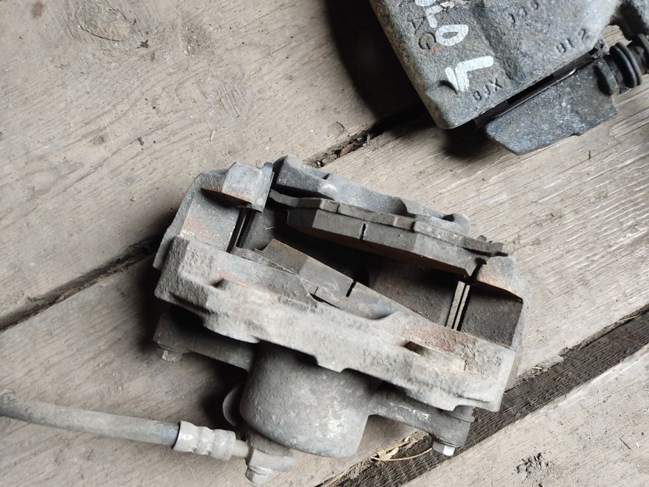 Тормозные суппорты Фольксваген Поло 2017.