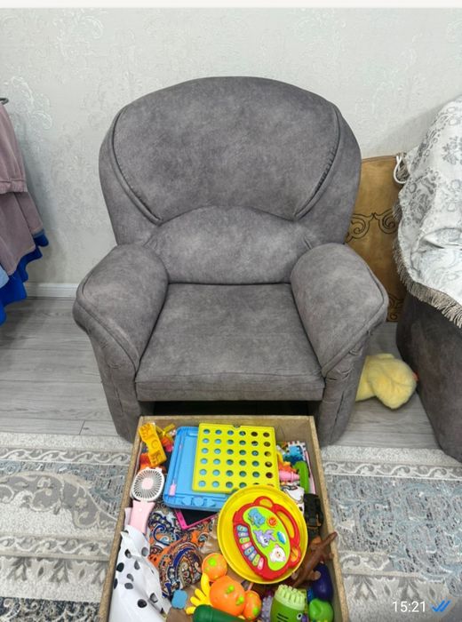 Диван для гостиной