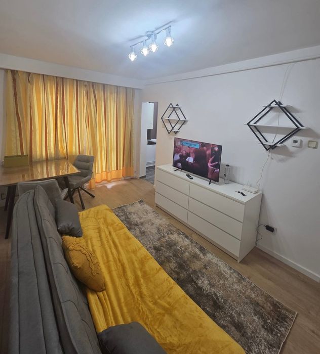 Garsonieră de închiriat! Turda, Micro 2, etaj 2, izolată.