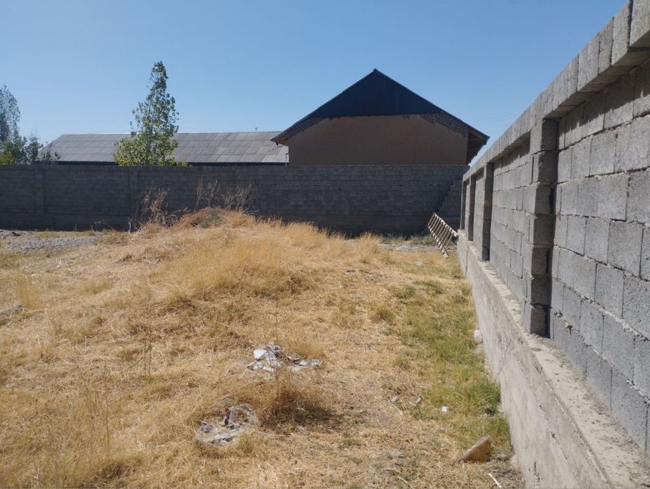 Участка сотилади.