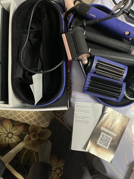 Продам дайсон оригинал