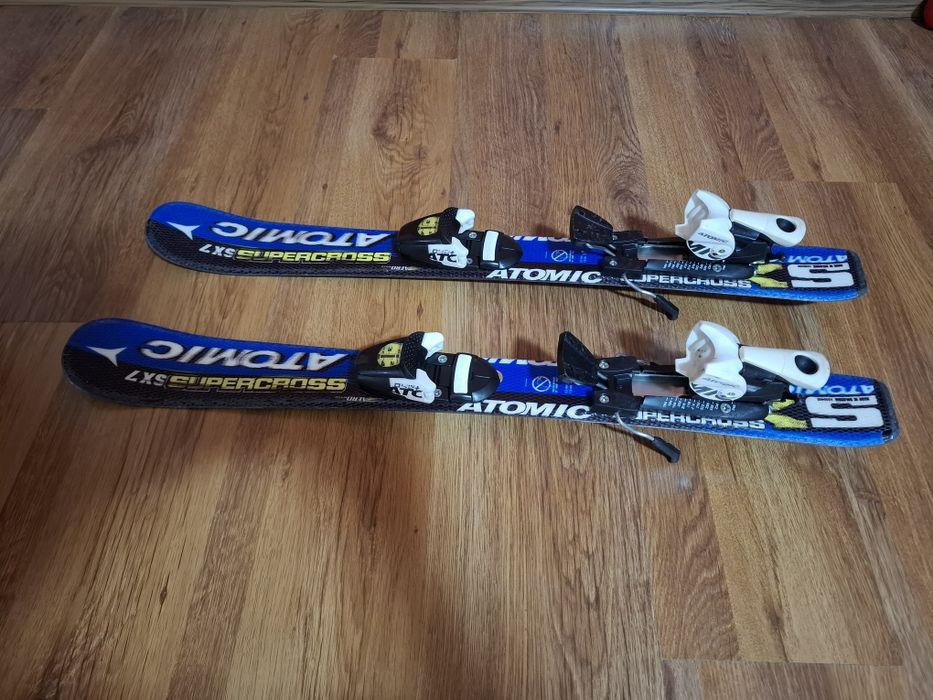 Skiuri copii Atomic 80cm,bete 70 cm ,clapari marimea 19.5(30-31EU)