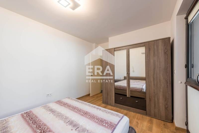 Продава се Тристаен апартамент в Варна, м-т Траката - 101 кв.м за 2228 €/кв.м - Снимка #9