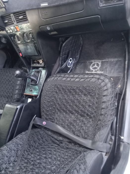 Мерседес c180 w202