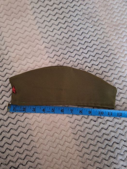 Продам пилотку в отличном состоянии